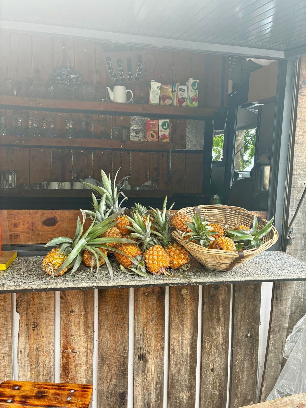 Étals de fruits tropicaux au Marché Central de Port-Louis